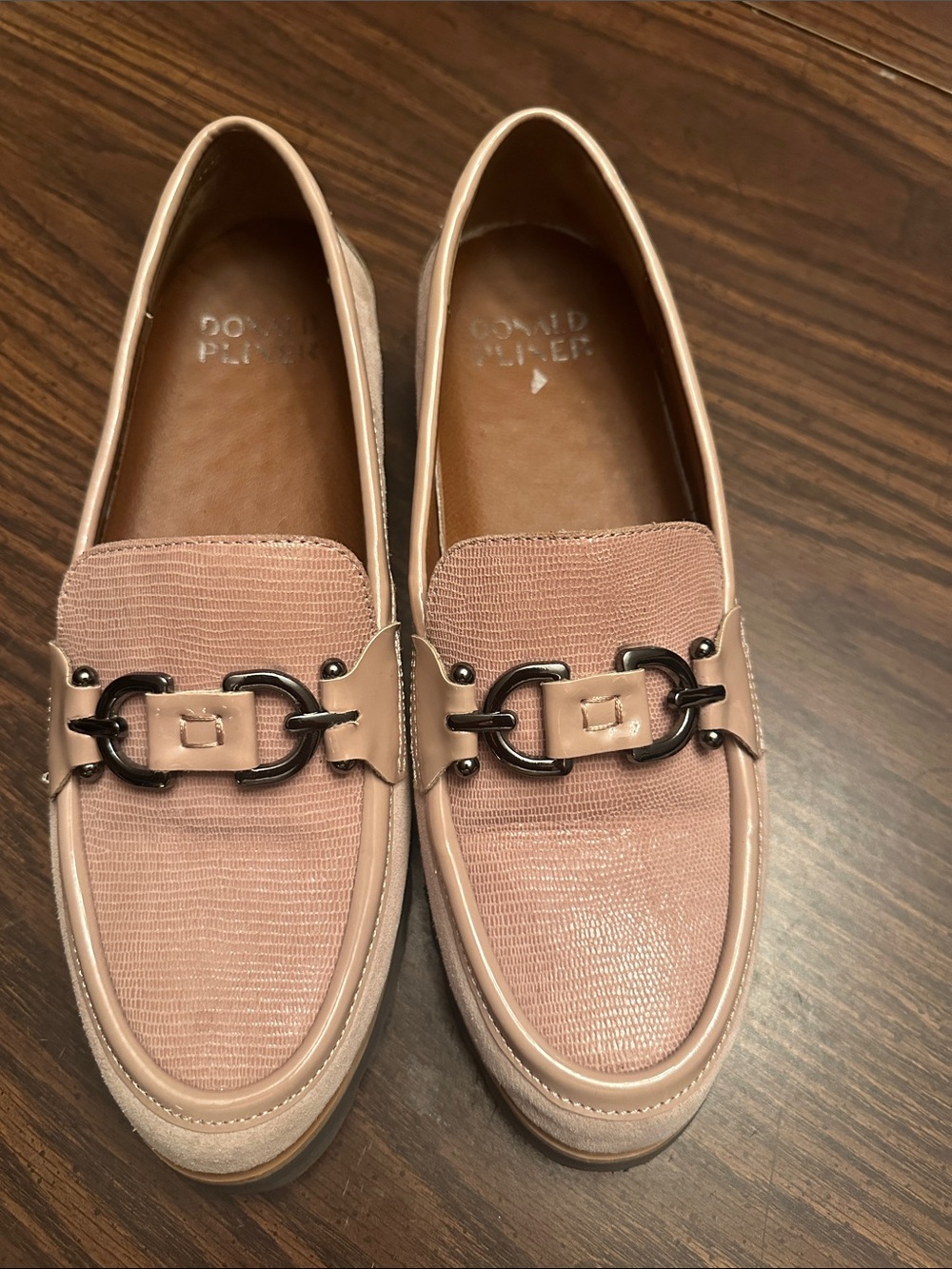 Donald J. Pliner Pale Pink Lizard-Texture Loafers with Metal Bit